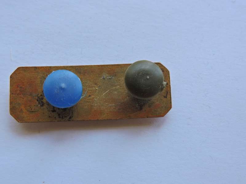 SADF Military Skiet Balkie Marksman Pin Badge.  Bronze on Orange `enamel` background