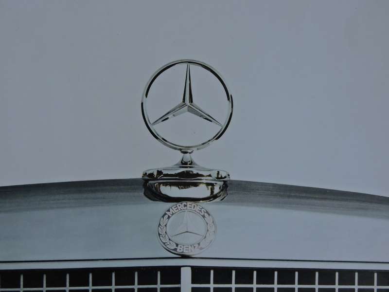 Mercedes Benz 230 advertising brochure.  Awesome pics   # LOOK #