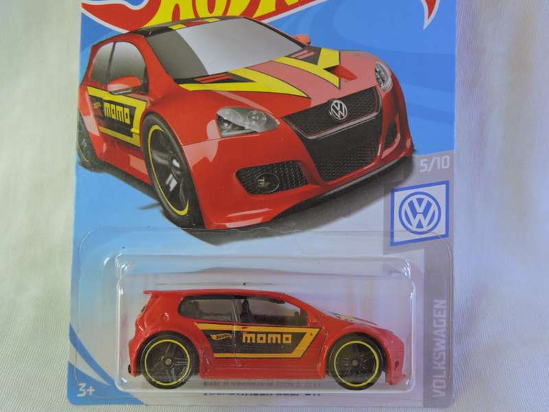 Hot Wheels Volkswagen VW Golf GTi ( Momo Red ) Long Card