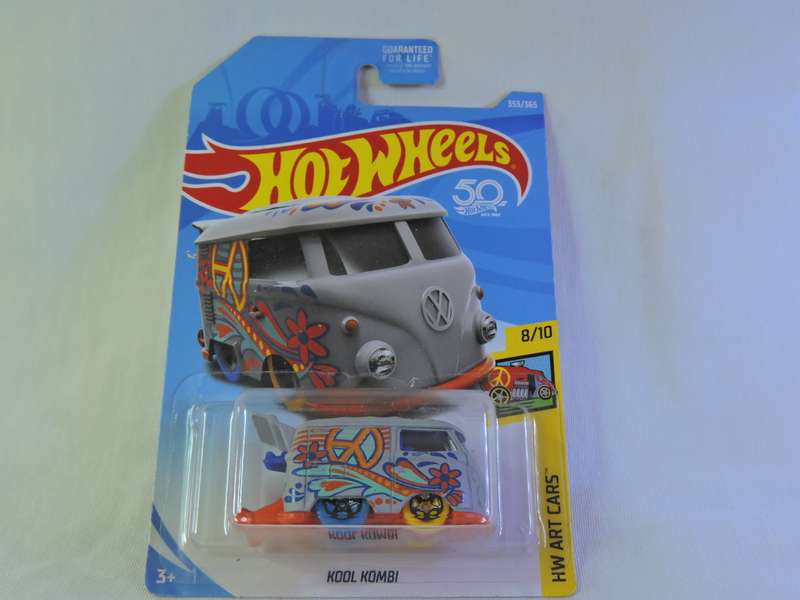 Hot Wheels Volkswagen VW Kool Kombi ( Grey Peace )