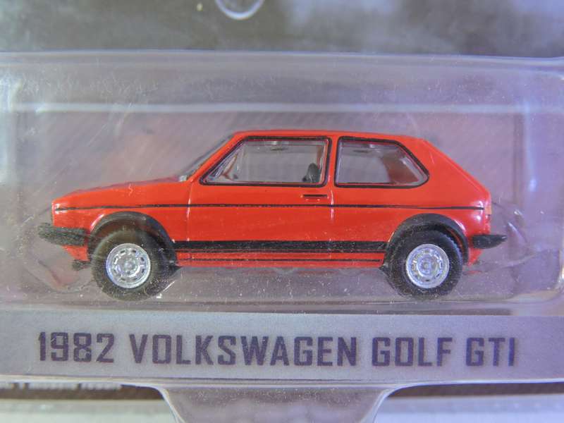 Greenlight VW VOLKSWAGEN GOLF GTi MK1 ( Red ) like Hot Wheels