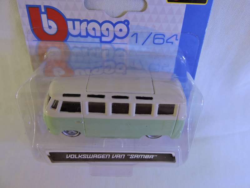 Bburago Volkswagen VW Kombi Van SAMBA ( Green & White ) like Hot Wheels