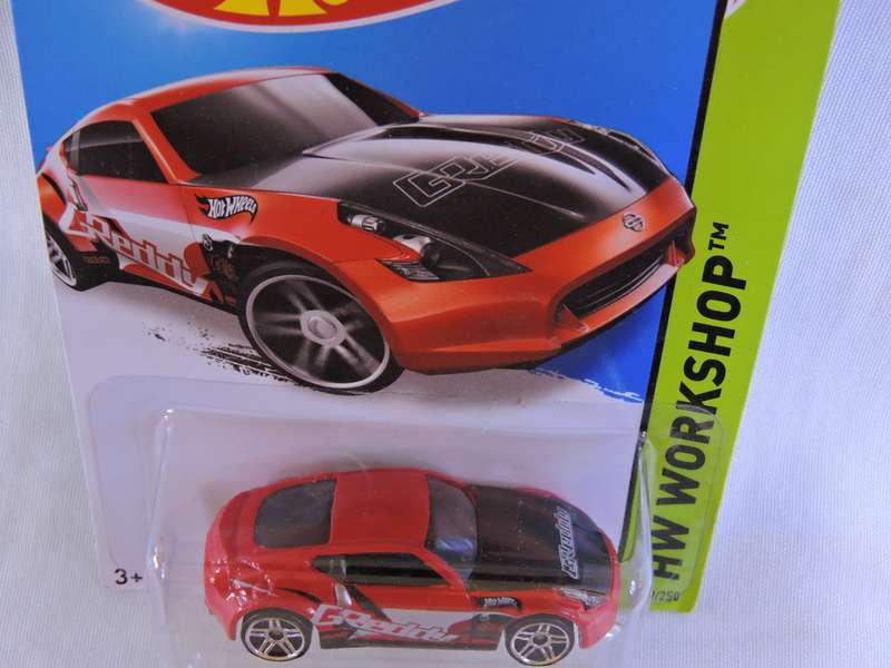 Hot Wheels NISSAN 370 Z ( Red  G.Reddy ) Like DATSUN