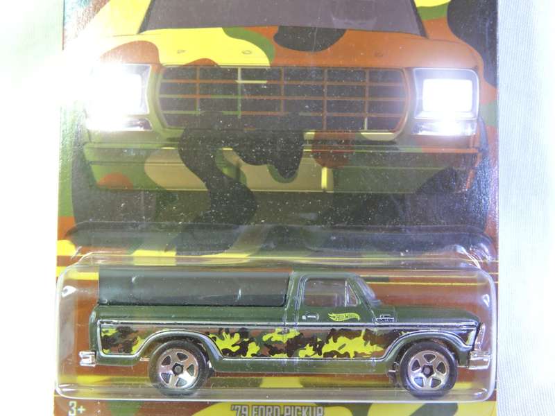 Hot Wheels FORD 79 Ford F-150 Pickup Bakkie ( Green with Canopy )