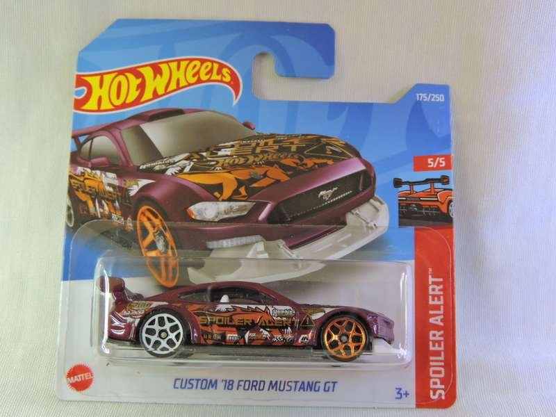 Hot Wheels FORD Mustang GT Custom ( Plum purple Spoiler alert )