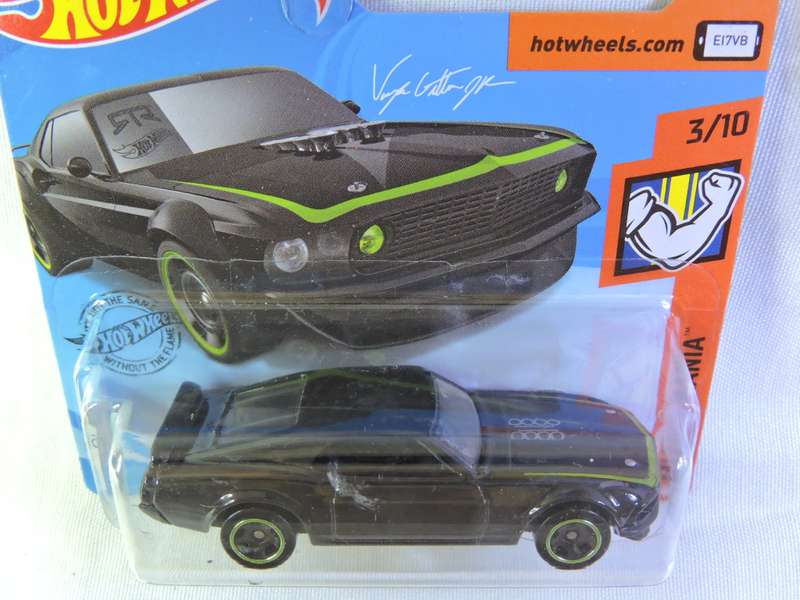 Hot Wheels FORD Mustang Boss 302 ( Black green stripe )