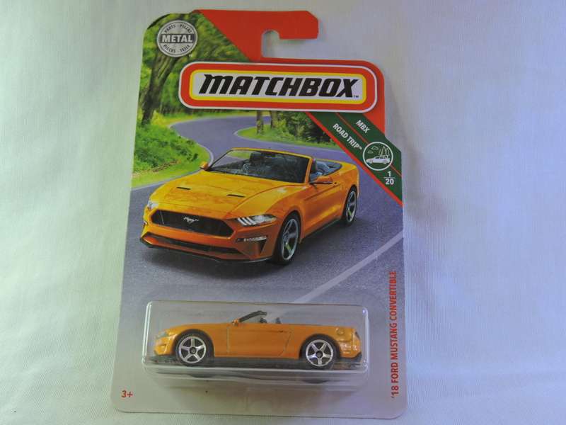 MATCHBOX FORD Mustang Convertible ( Orange ) Like Hot Wheels