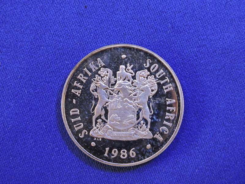 Proof 1986 R1 Silver Coin Year of Disabled  in SA Mint box