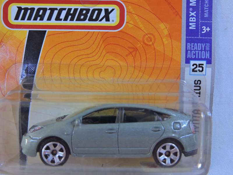 Matchbox TOYOTA Prius ( Mint Green ) Like Hot Wheels  C2008