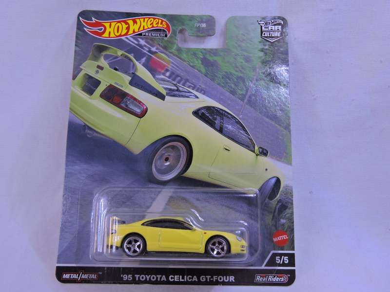 Hot Wheels TOYOTA Celica GT-Four ( Yellow ) Full metal with Real Riders Car Culture