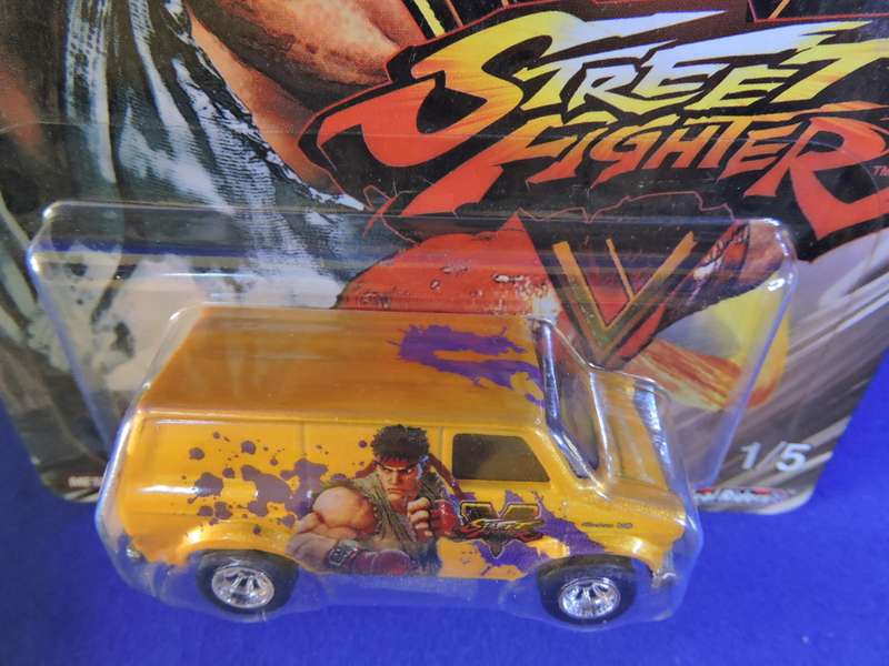 Hot Wheels FORD Transit Supervan  ( CapCom  1/5 ) Street Fighter