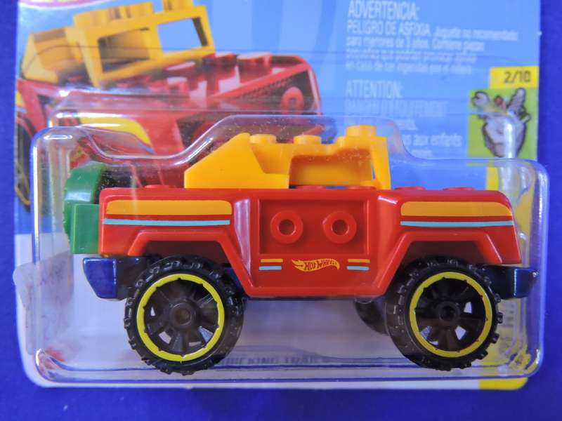 Hot Wheels Bricking Trails ( Lego Multicolour )