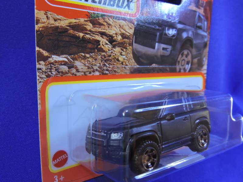 Matchbox Land Rover ( Matt Black ) like Hot Wheels