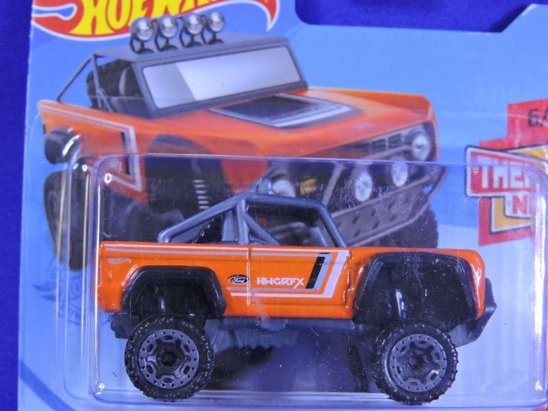 Hot Wheels FORD BRONCO ( Orange )