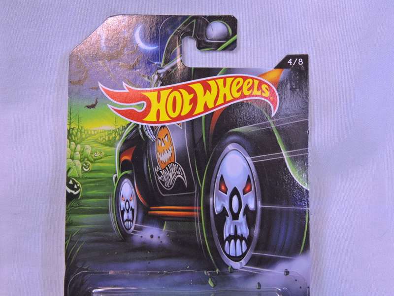 Hot wheels FORD F1 ( Matt Black & Orange )  HALLOWEEN  Scull Rims Long Card