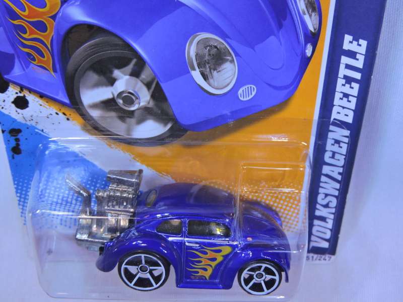 Hot Wheels Volkswagen VW BEETLE ( Royal Blue/Purple ) Heat Fleet Long Card