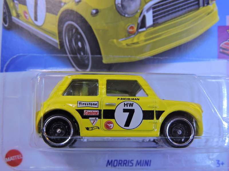 Hot Wheels MORRIS MINI ( Yellow #7 )    ## Treasure Hunt  ##     Long Card