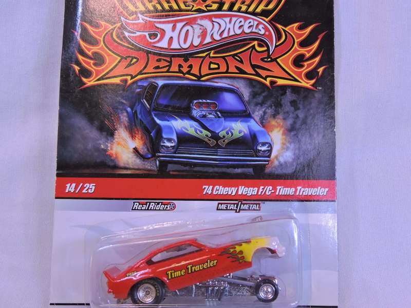 Hot Wheels Chevy Vega Chevy Chevrolet ( F/c Time Traveler ) Drag Strip Demons Real Riders Full Metal