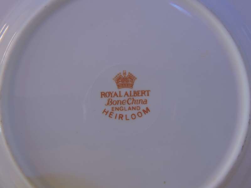 Royal Albert Trio HEIRLOOM Fine porcelain