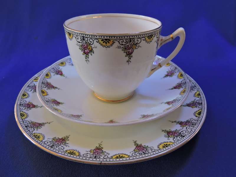 Royal Albert Trio   Vintage fine porcelain
