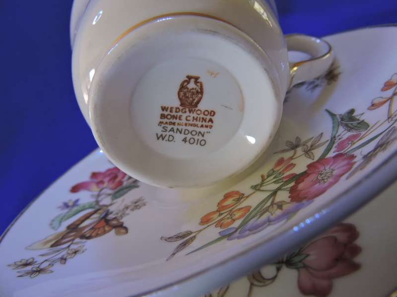 Wedgwood Trio  SANDON W.D.4010  Fine porcelain