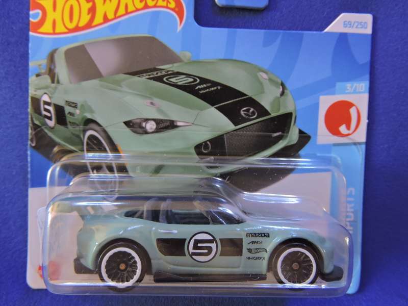 Hot Wheels MAZDA MX-5 MIATA Cabriolet ( Green )