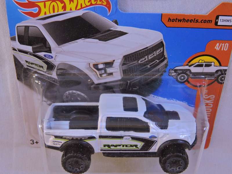Hot Wheels  FORD F-150 Raptor ( White Black stripe )