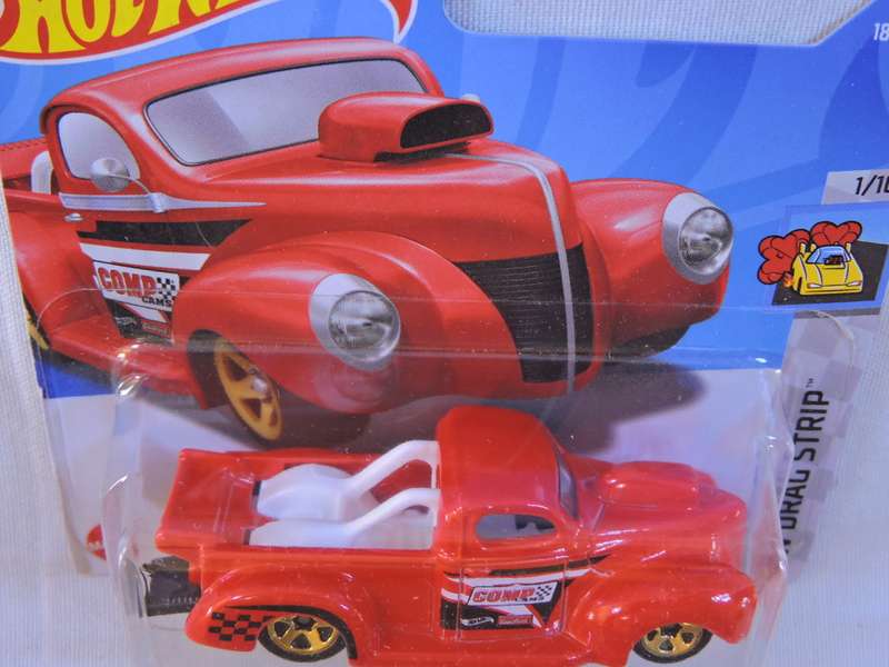Hot Wheels  `40 FORD PickUp ( Red )  Drag Strip