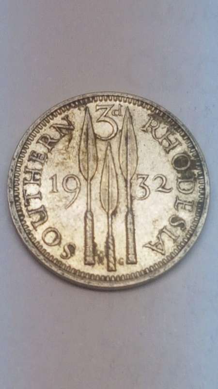 1932 Southern Rhodesia 3d tickey silver coin