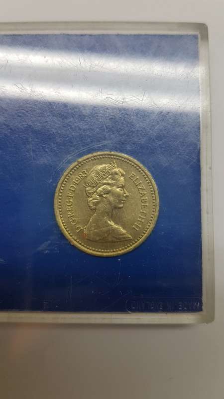 UK one pound coin 1983