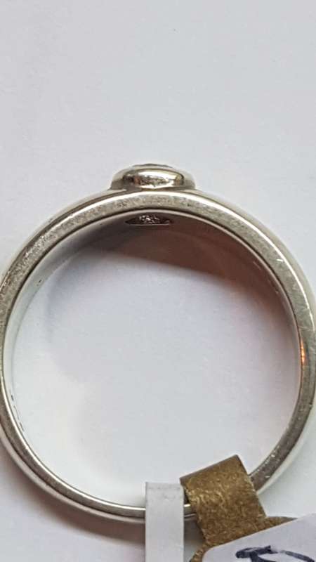 9ct White Gold and Diamond ring ETCW 0.36ct