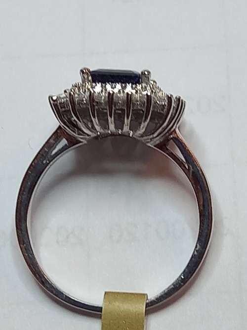 Classical Sterling silver and Sapphire ring