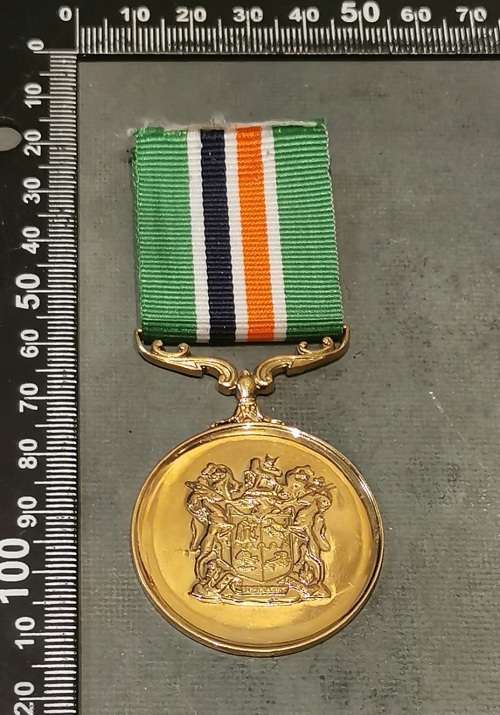 SADF 40 YEAR DISTINGUISHED CONDUCT and LOYAL SERVICE MUSEUM COPY MEDAL