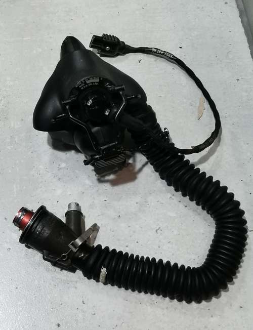 SAAF /RAF UNISSUED  FIGHTER PILOTS OXYGEN MASK Q1A 6D/2343