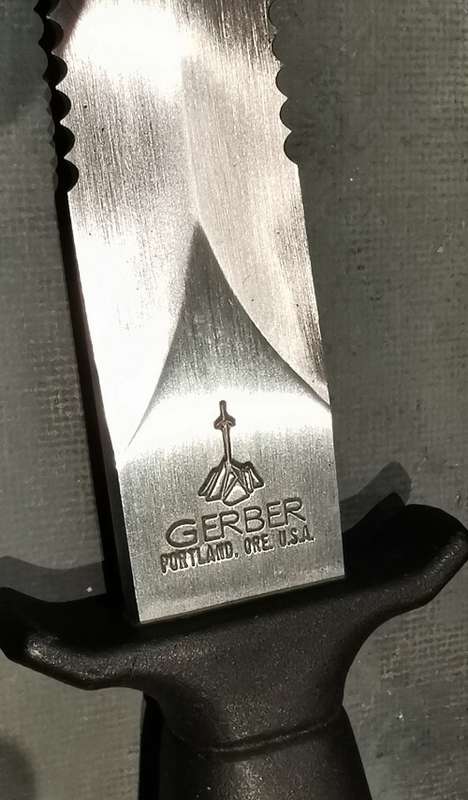 VINTAGE RECCE USED GERBER MARK 11 FIGHTING KNIFE