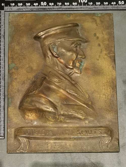 FIELD MARSHALL JAN SMUTS RELIEF BRASS WALL HANGER