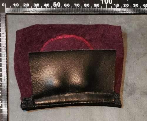 RECCONNAISANCE REGT BERET BADGE and BALKIE