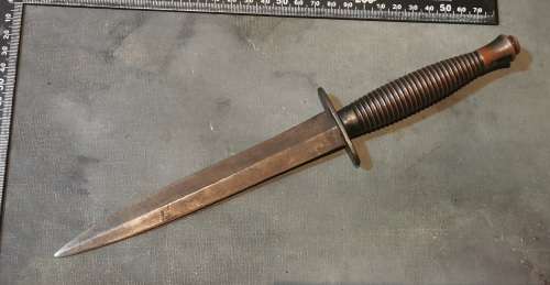 BRITISH FAIRBURN -SYKES COMMANDO KNIFE