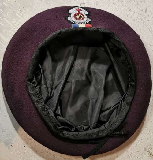1 MAINTENANCE UNIT BERET