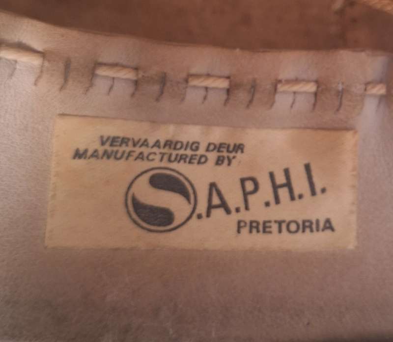 SADF STATE PRESIDENTS GUARD PITH HELMET