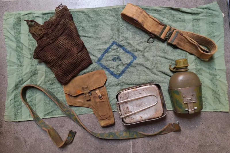 RHODESIAN TROOPIE COMBAT FIELD KIT LOT
