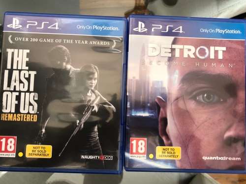 PlayStation 4 500gb Slimline Console With 2 Games- In box