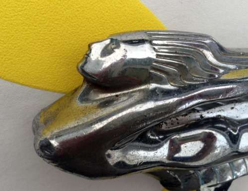 1942-1948 De Soto Hood Ornament - car badge / decoration - good condition