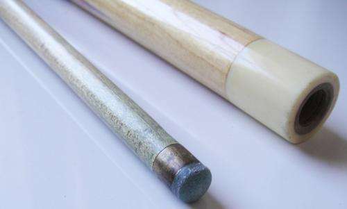 2pcs Snooker Cues + carry bag