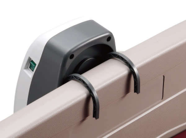 APEX Domus 2 Series Alternating Pressure Redistribution System Mattress