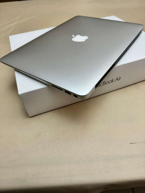 MacBook Air 13" 128GB