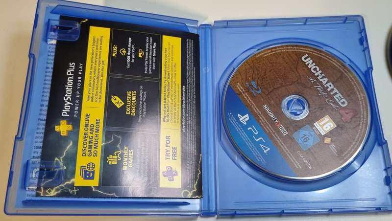 PS4 Game Uncharted 4