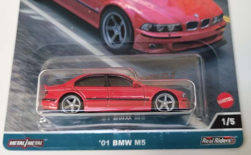 Hot Wheels Premium 01 BMW M5