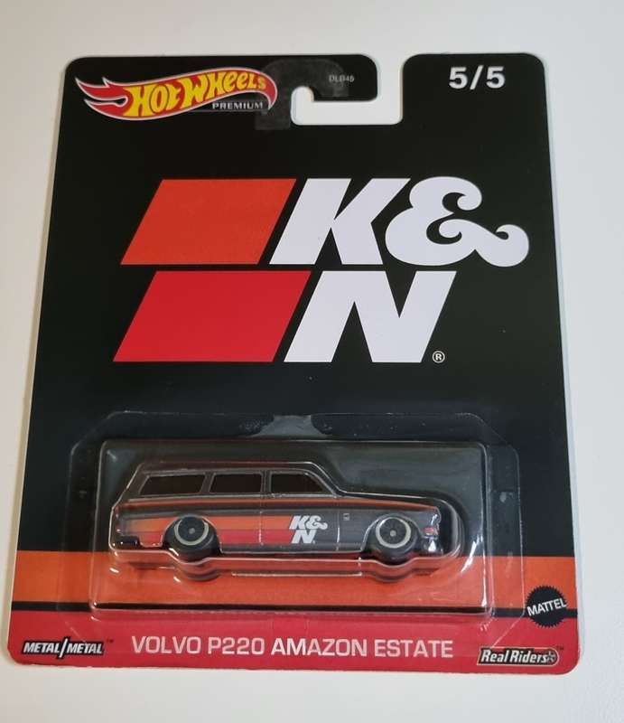 Hot Wheels Premium Volvo P220 Amazon Estate K&N