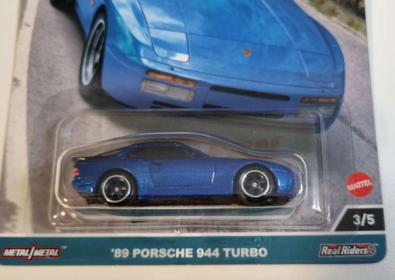 Hot Wheels Premium 89 Porsche 944 Turbo